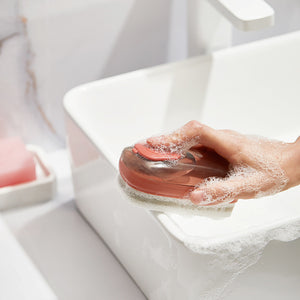 One-Push Cleaning Brush – No More Messy Hands! 🙌🧽🚫